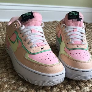 Nike Air Force 1 Shadow. Arctic Punch.